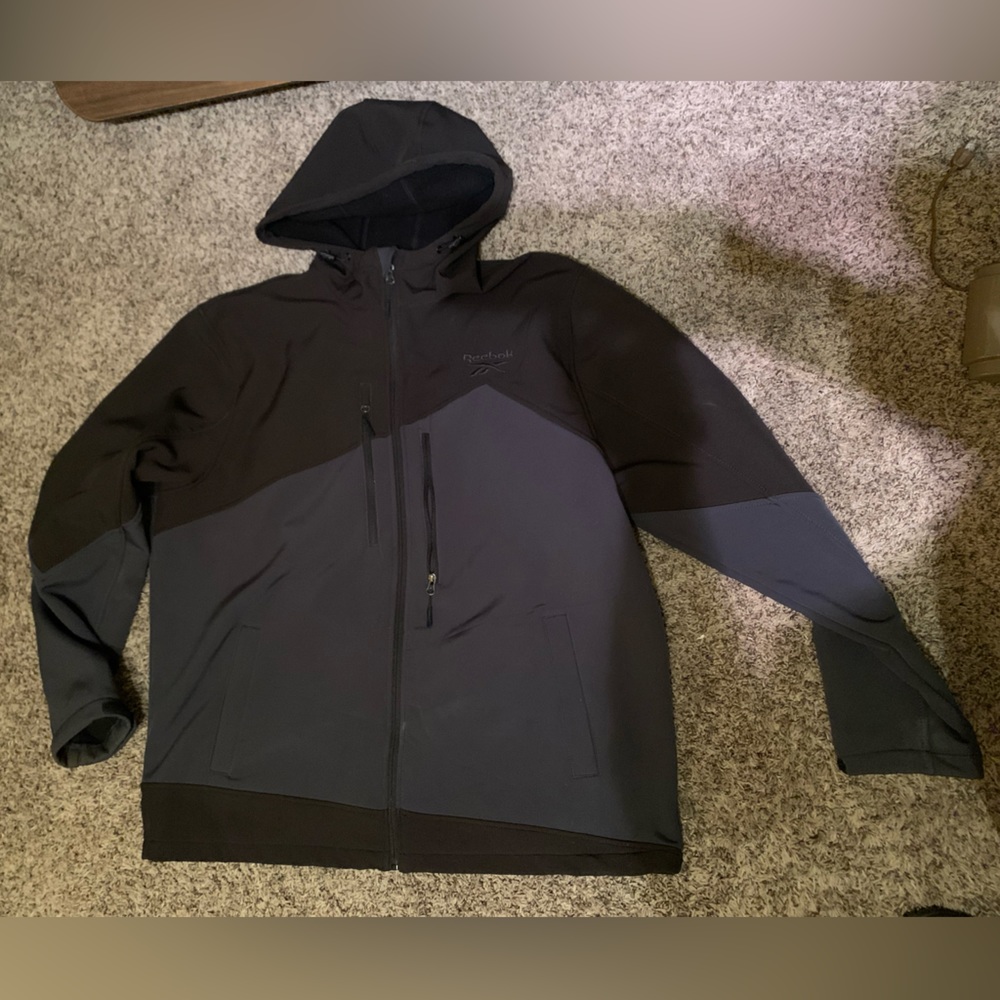 Reebok 2xl Hooded shell jacket